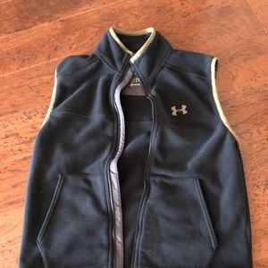 Men’s fleece under armour vest